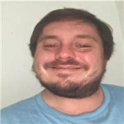 Canadien Francais Mexicain, je suis parfaitement trilingue et j'ai un master en relations internationale